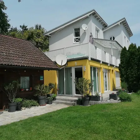 Gartenappartement Ybbs Ybbs an der Donau Exterior photo
